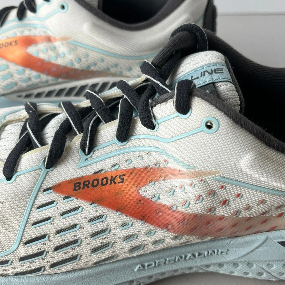 Brooks Adrenaline‎ GTS 21 Womens 9.5 B Running Shoes 1203291B193